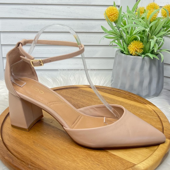 Aldo Jan Leather Ankle Strap Pumps Beige 2.5" Heel Pointed Toe Chunky Heel Sz 10 - Picture 1 of 11